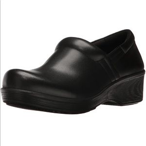 Dr. Scholl's Shoes Women's Dynamo Work Shoe